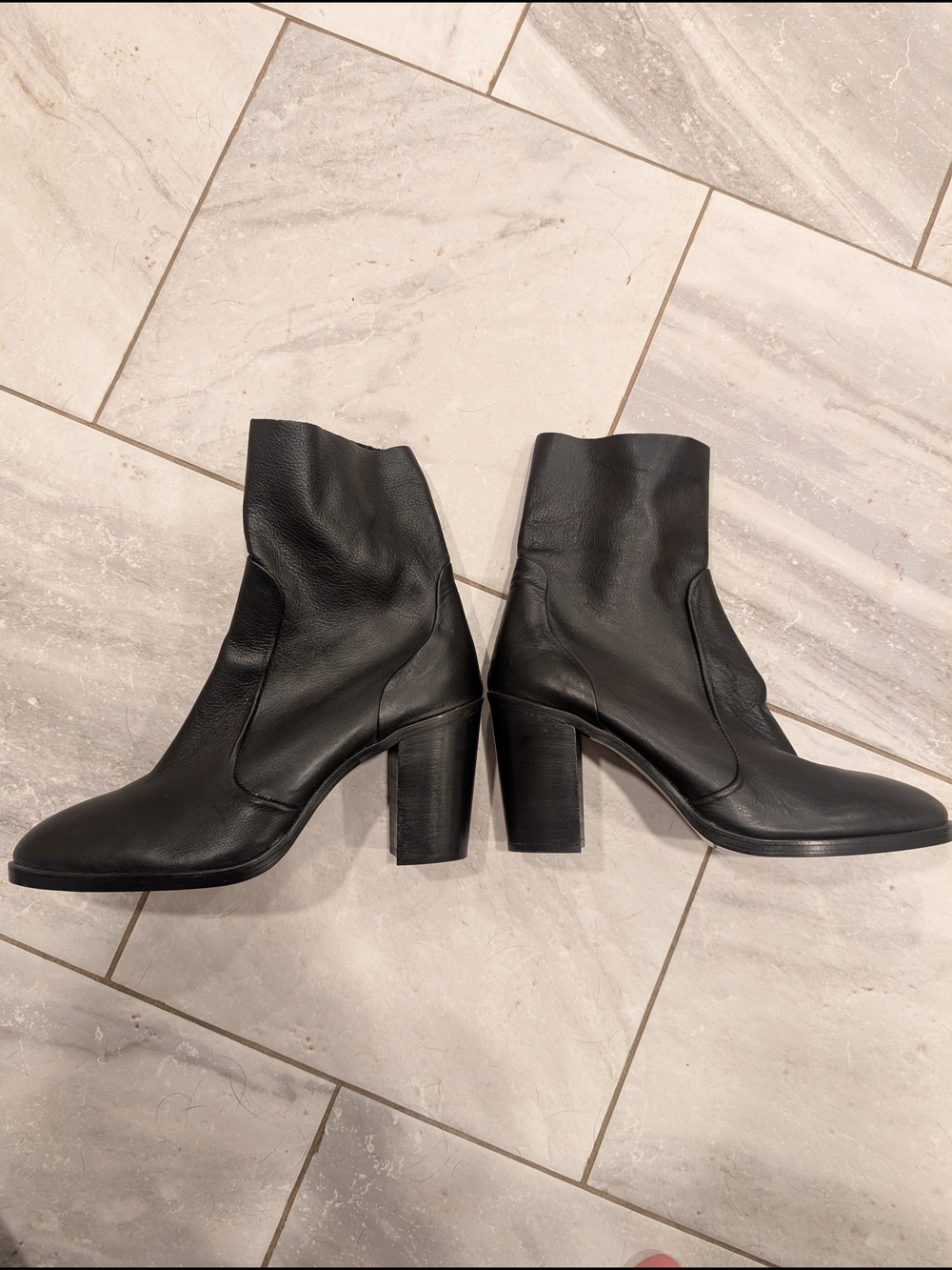 Black Leather Heeled Ankle Boots - Women